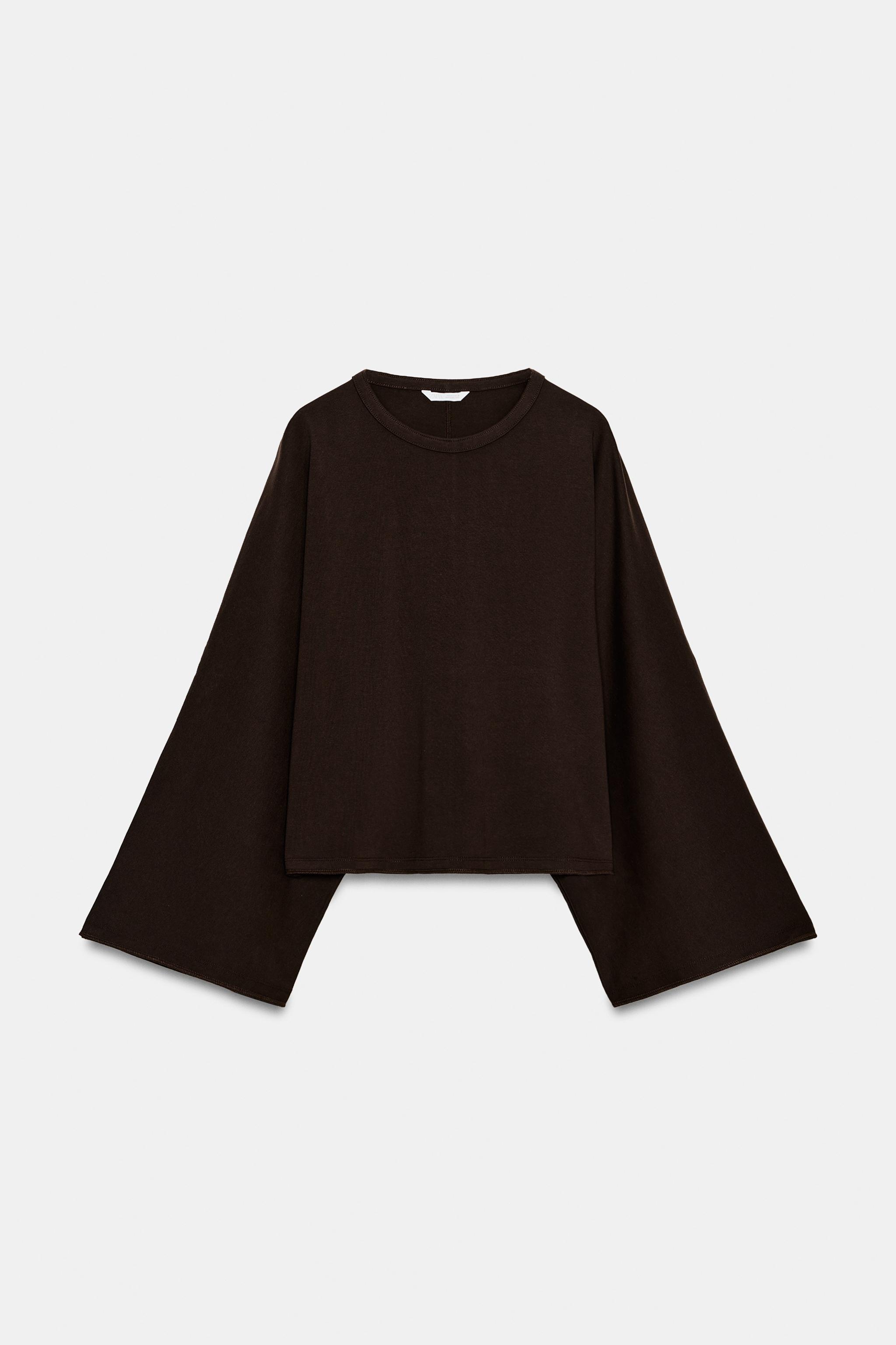 CAPE SLEEVE T-SHIRT